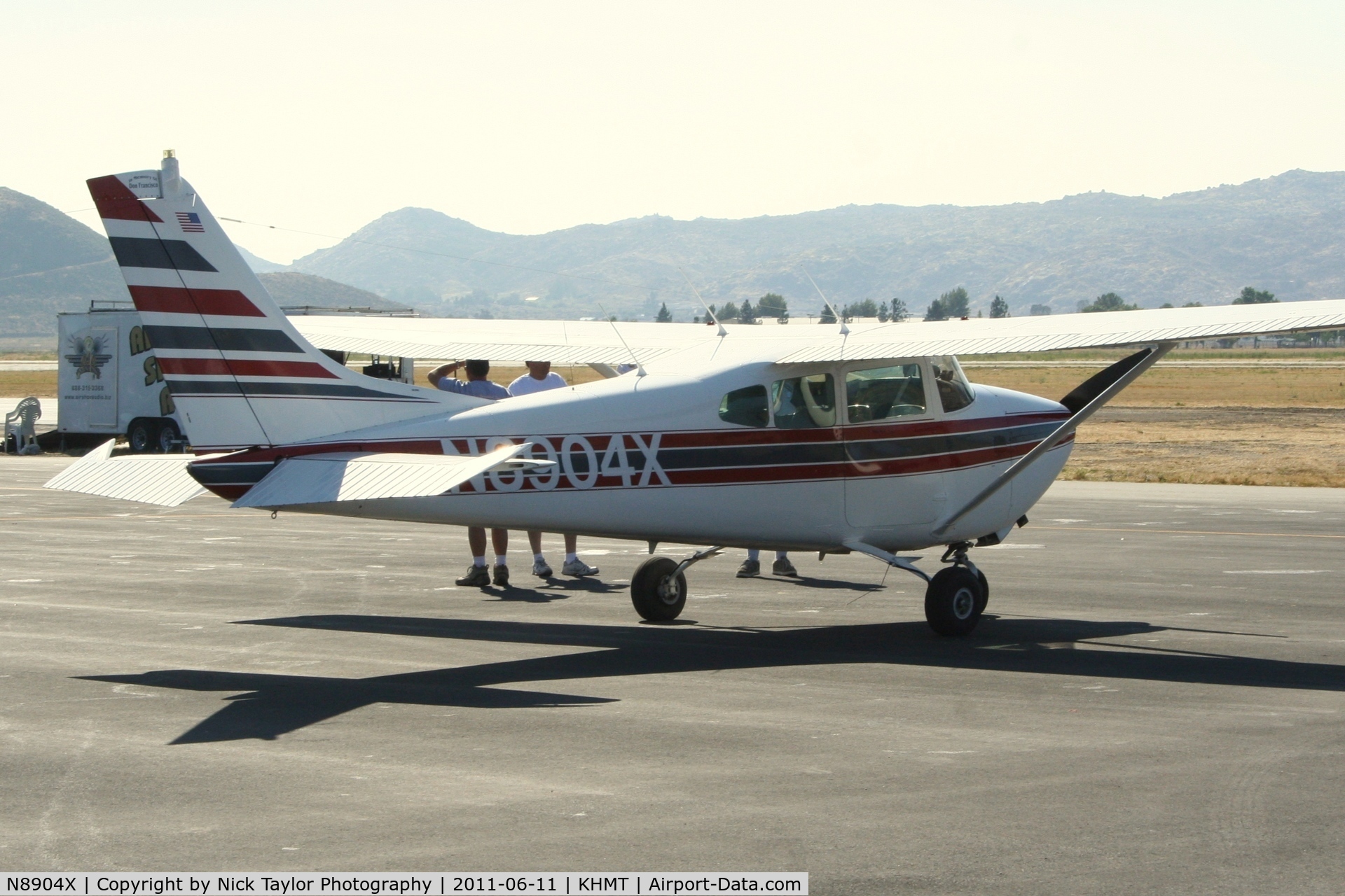 N8904X, 1961 Cessna 182D Skylane C/N 18253304, On display with the POF B-25 at the Hemet Airshow