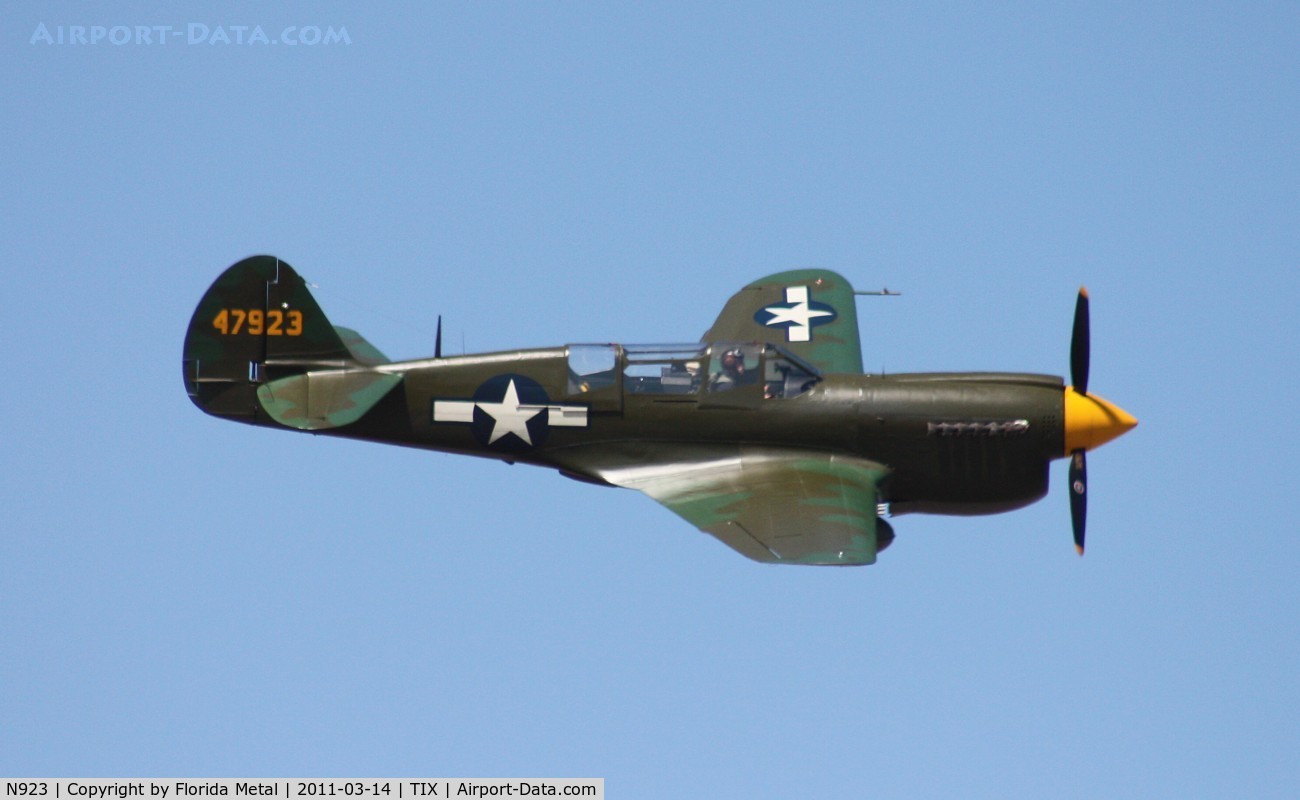 N923, 1944 Curtiss TP-40N Warhawk C/N 33915, Kermit Weeks P-40