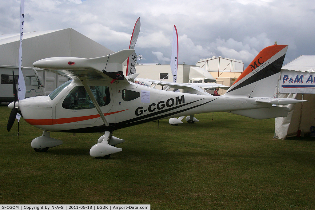 G-CGOM, 2010 Flight Design MC C/N A-10-04-31, Aero Expo Static 2011