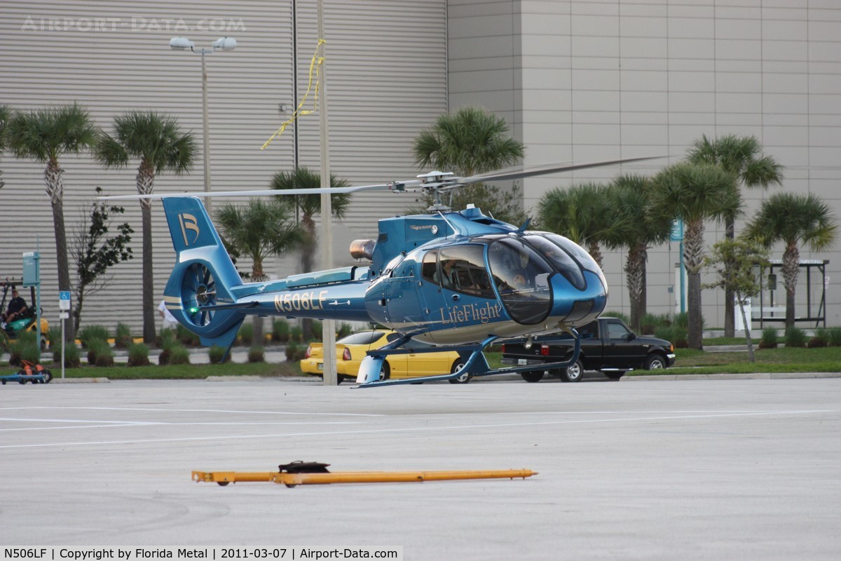 N506LF, Eurocopter EC-130B-4 (AS-350B-4) C/N 4973, EC 130 leaving Heliexpo Orlando