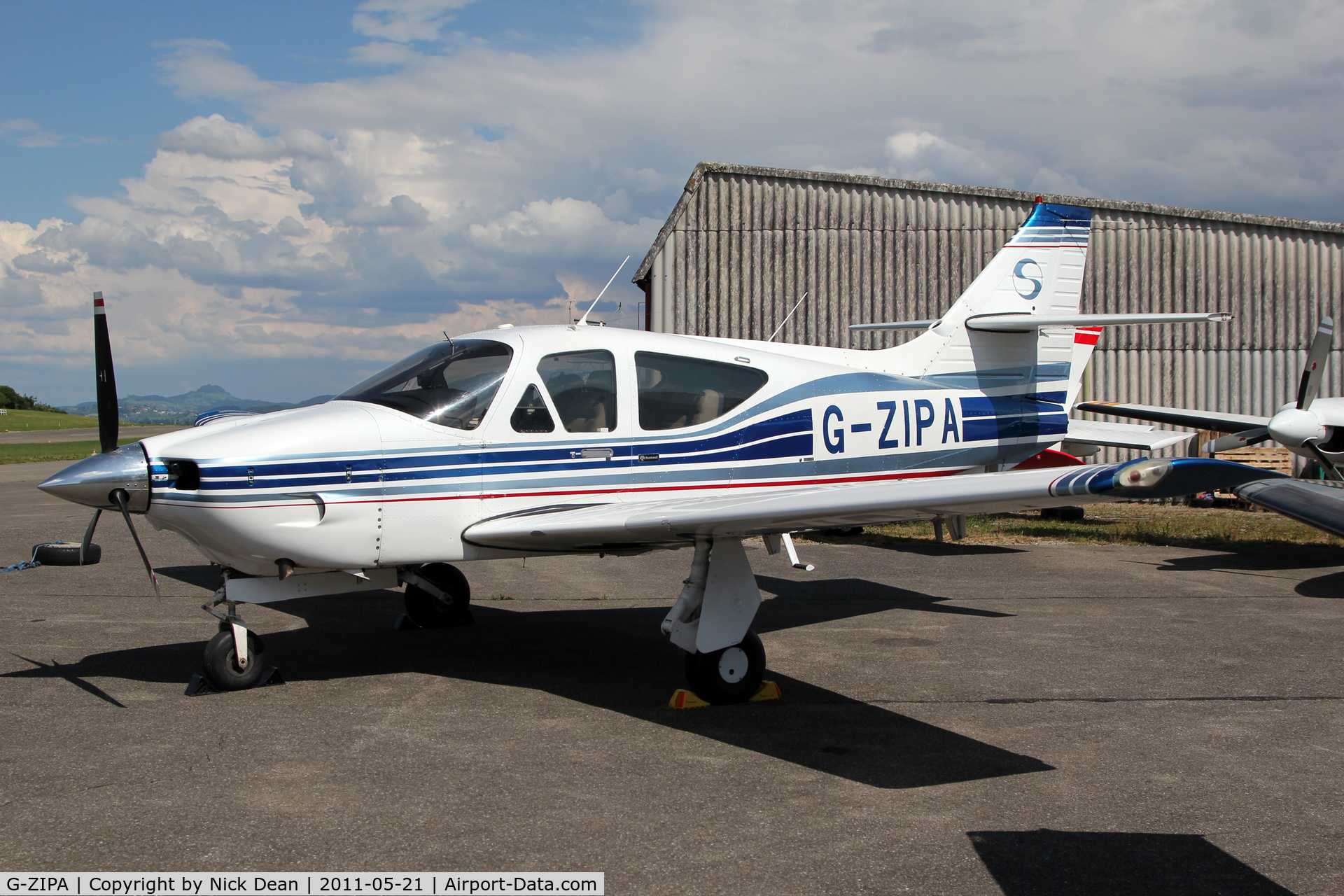 G-ZIPA, 1979 Rockwell Commander 114A C/N 14505, Fribourg