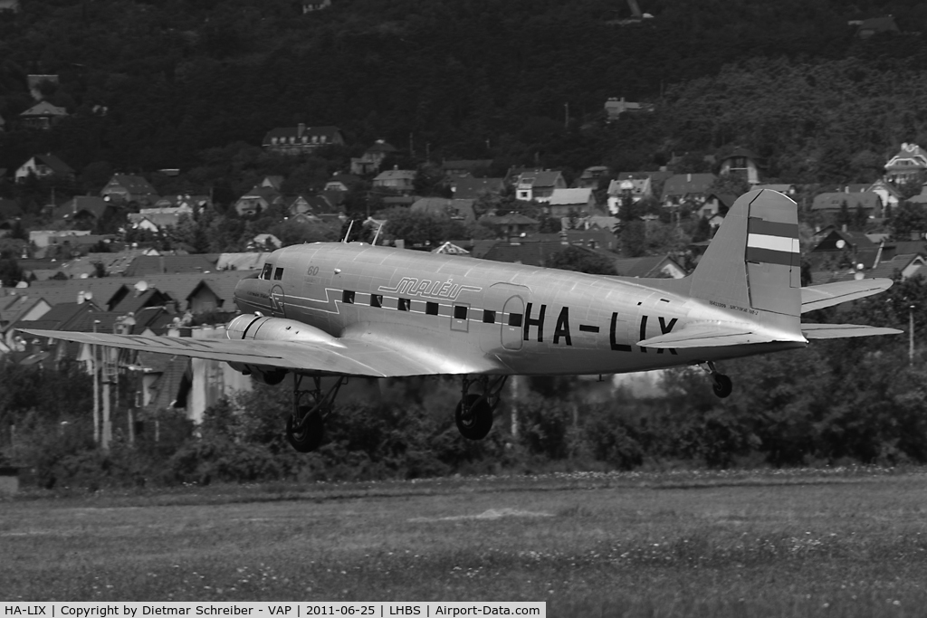 HA-LIX, 1949 Lisunov Li-2T Cab C/N 18433209, Goldtimer Li2