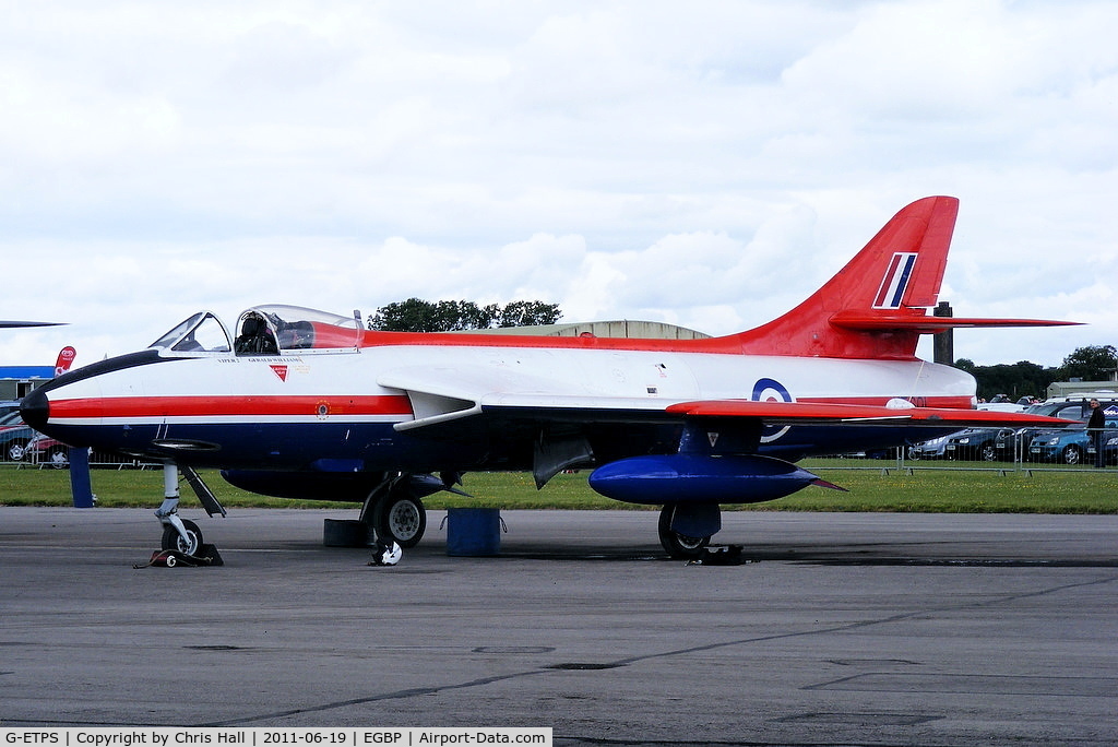 G-ETPS, 1956 Hawker Hunter FGA.9 C/N 41H/679959, parked on the flight line prior to its display at the Cotswold Airshow