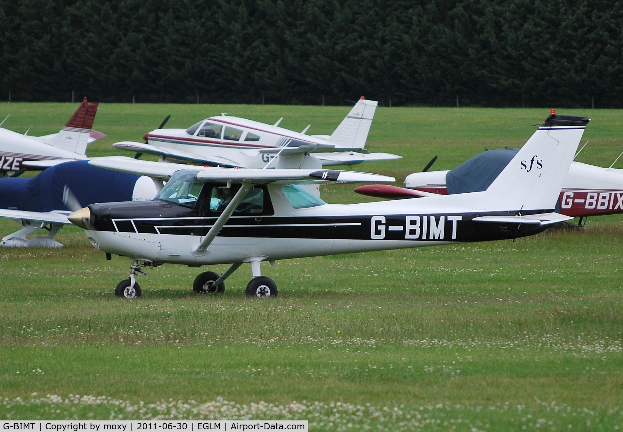 G-BIMT, 1980 Reims FA152 Aerobat C/N 0361, Reims Cessna FA152 visting White Waltham from Staverton. Ex N8062L