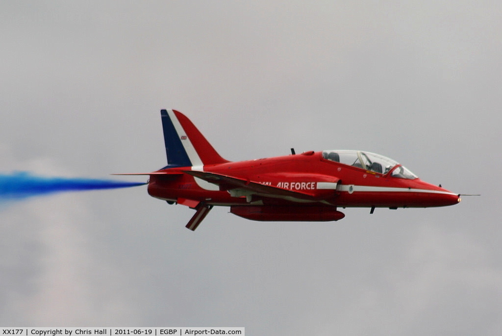 XX177, 1977 Hawker Siddeley Hawk T.1 C/N 024/312024, displaying at the Cotswold Airshow 2011