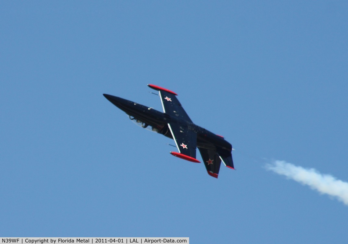 N39WF, 1982 Aero L-39 Albatros C/N 232218, Dale Snodgrass in L-39