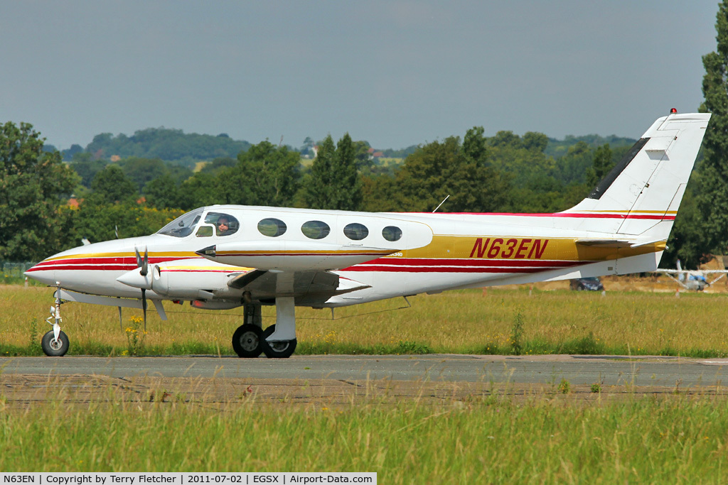 N63EN, 1972 Cessna 340 C/N 340-0063, Cessna 340, c/n: 340-0063 , taxying for departure from North Weald