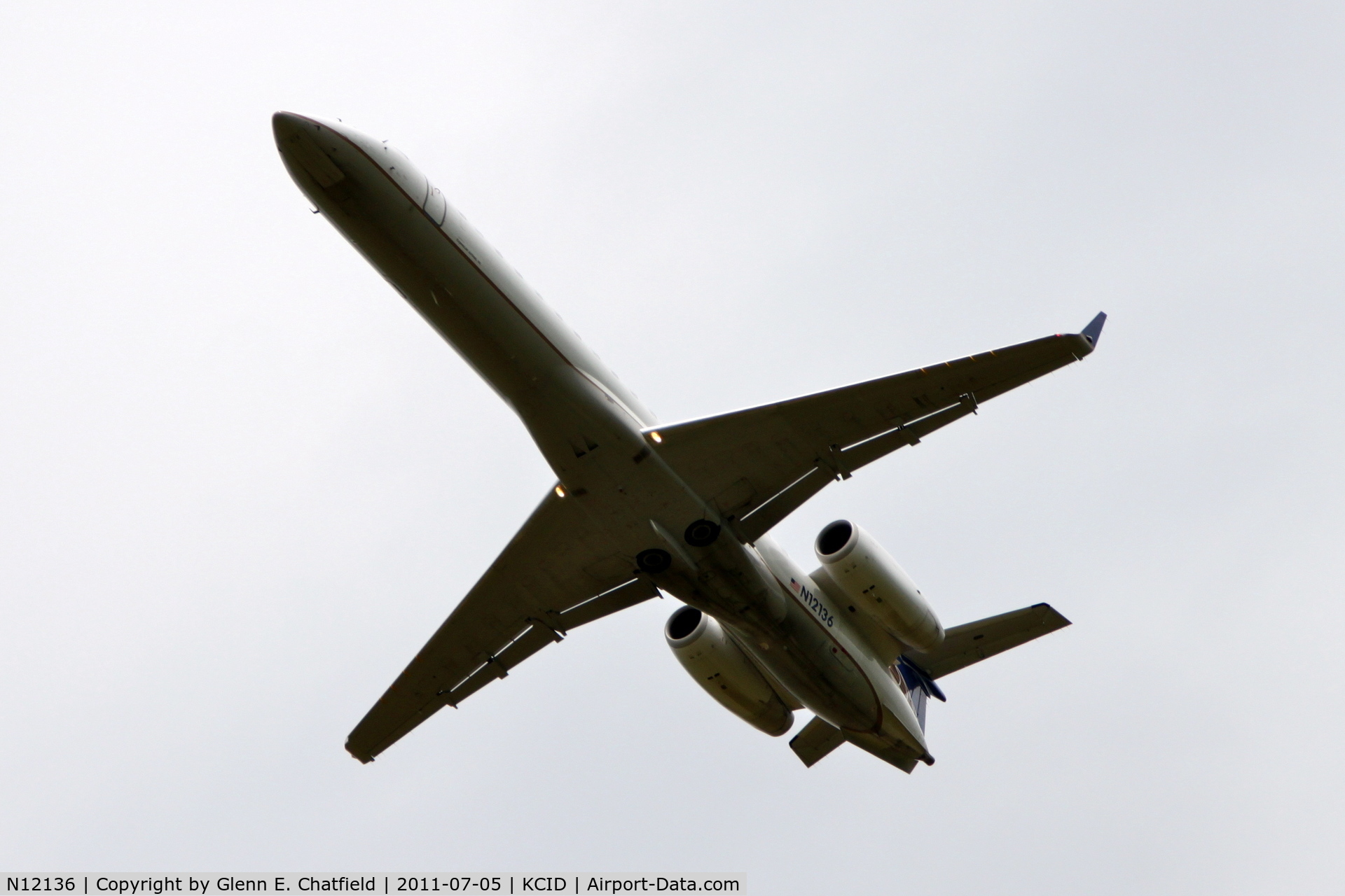 N12136, 2003 Embraer ERJ-145XR (EMB-145XR) C/N 145719, Departing runway 27