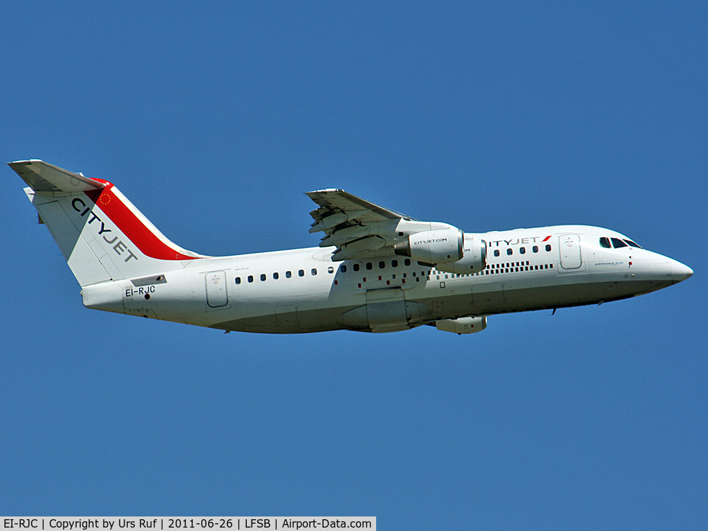 EI-RJC, 1998 British Aerospace Avro 146-RJ85 C/N E.2333, City Island Delta 3 departing to Amsterdam
