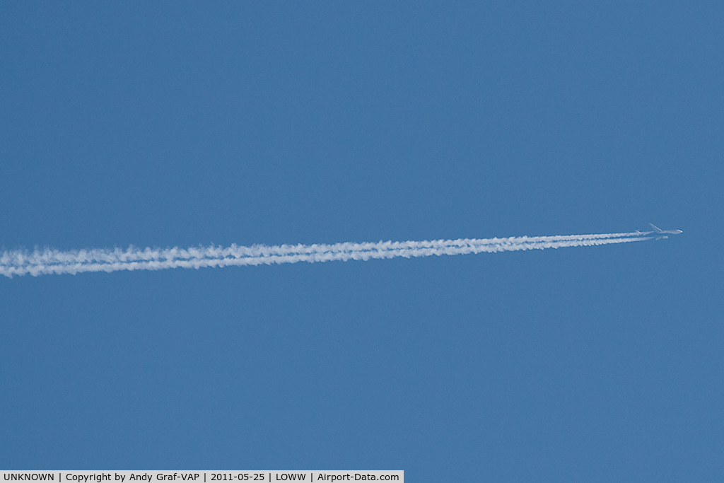 UNKNOWN, Contrails Various C/N Unknown, Oman Air A330-300