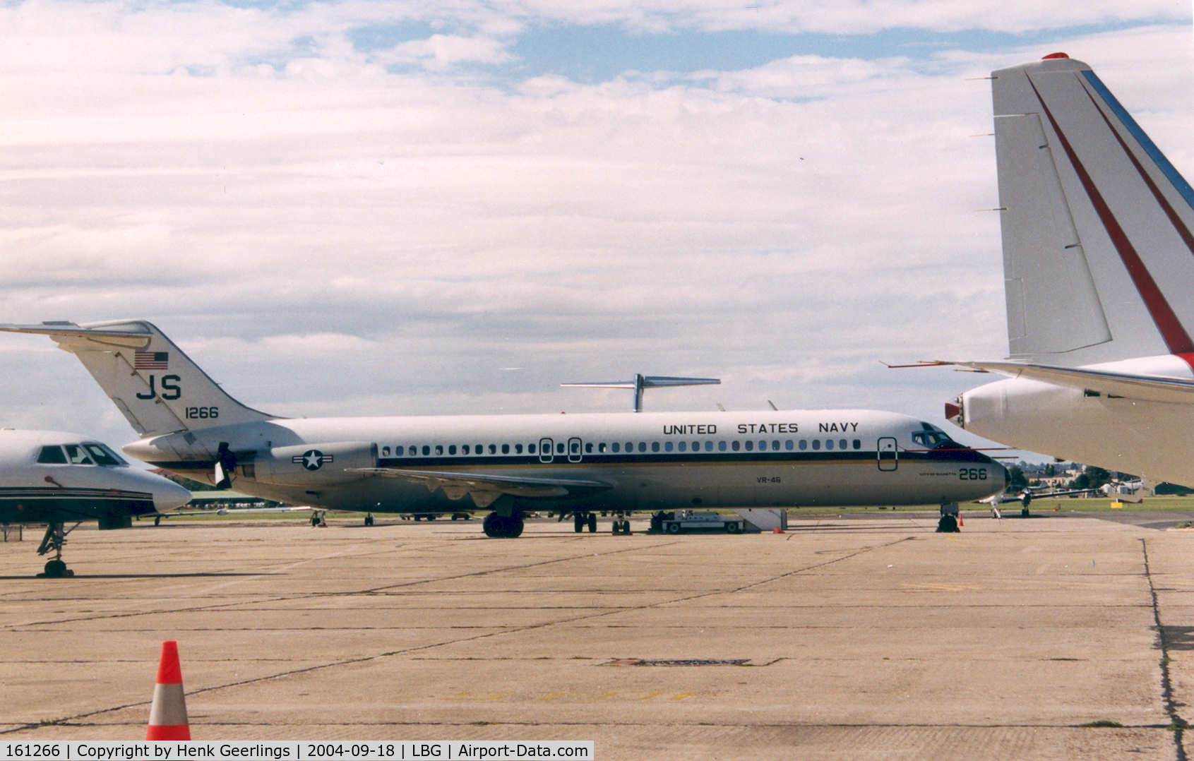161266, 1981 McDonnell Douglas C-9B Skytrain II C/N 48137, US Navy . Le Bourget Air Show 2004