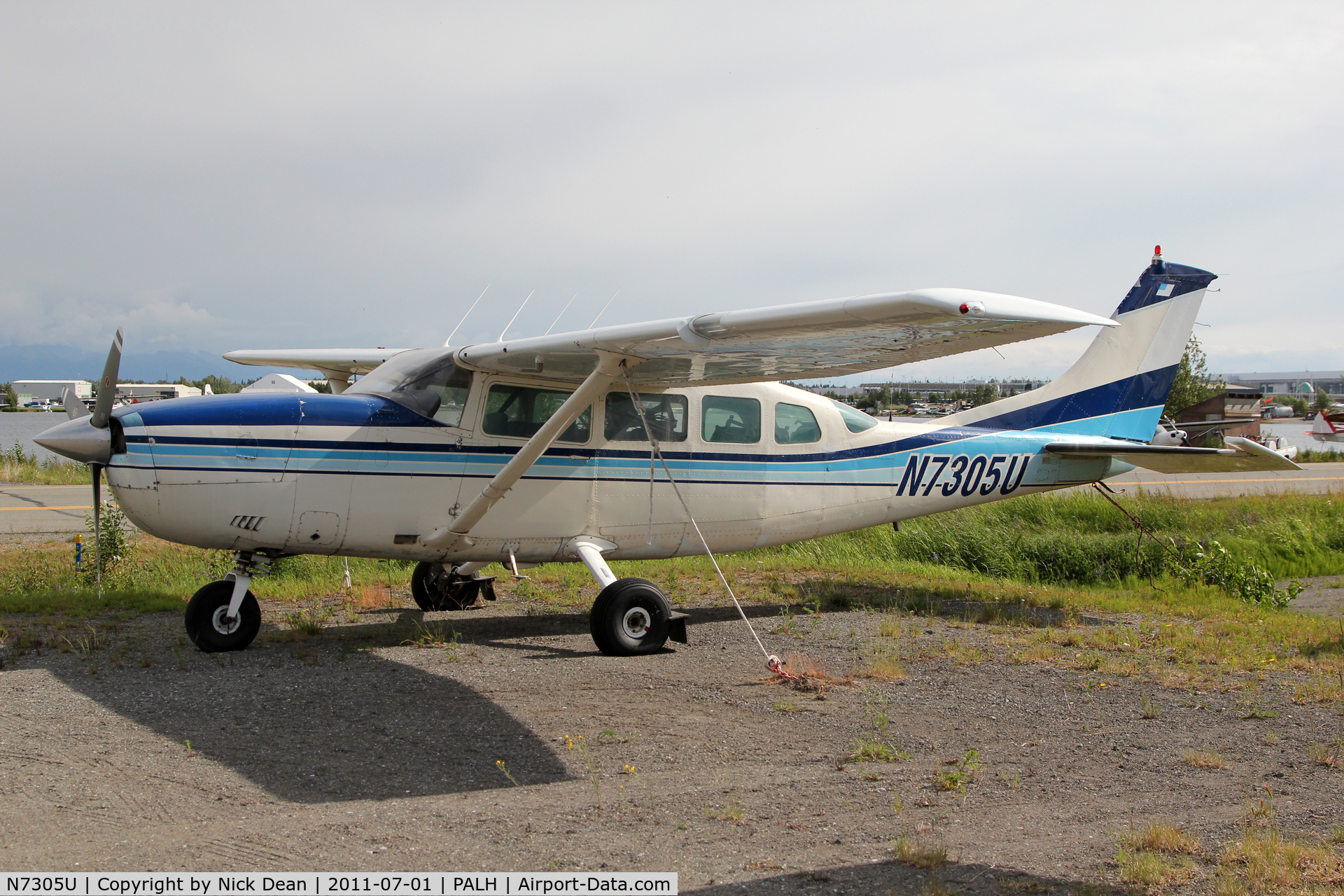 N7305U, 1977 Cessna T207A Turbo Skywagon C/N 20700392, PALH/LHD