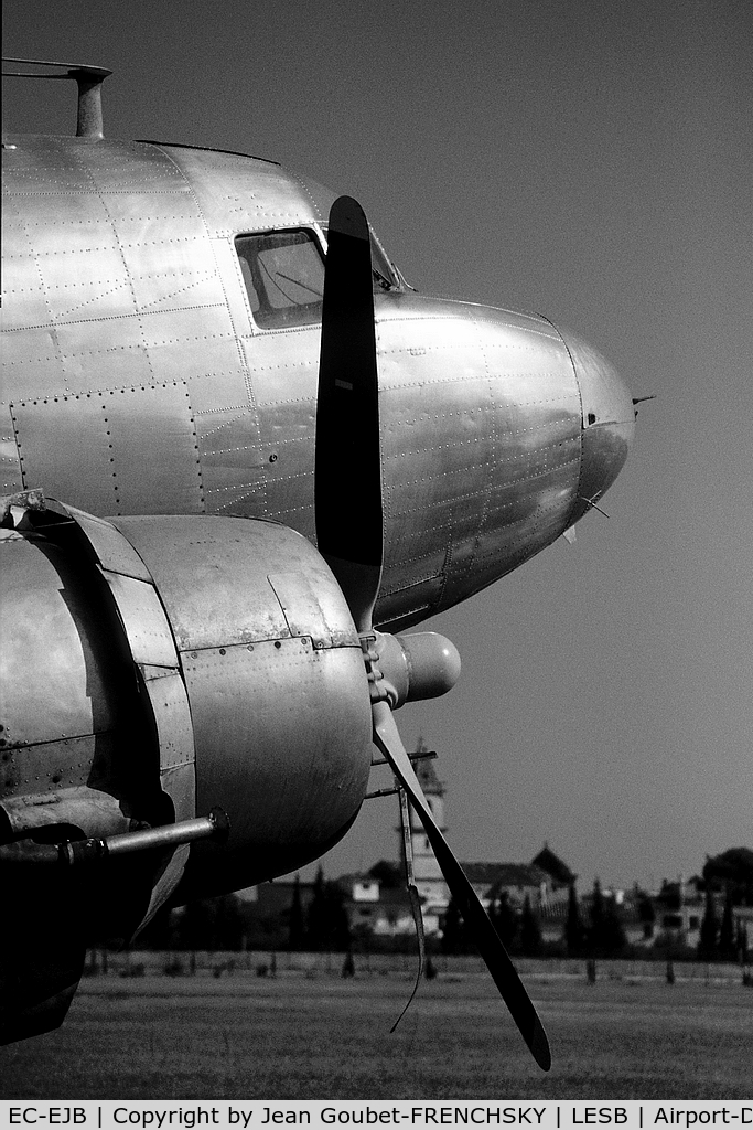 EC-EJB, 1942 Douglas C-47 C/N 4479, AEROMARKET