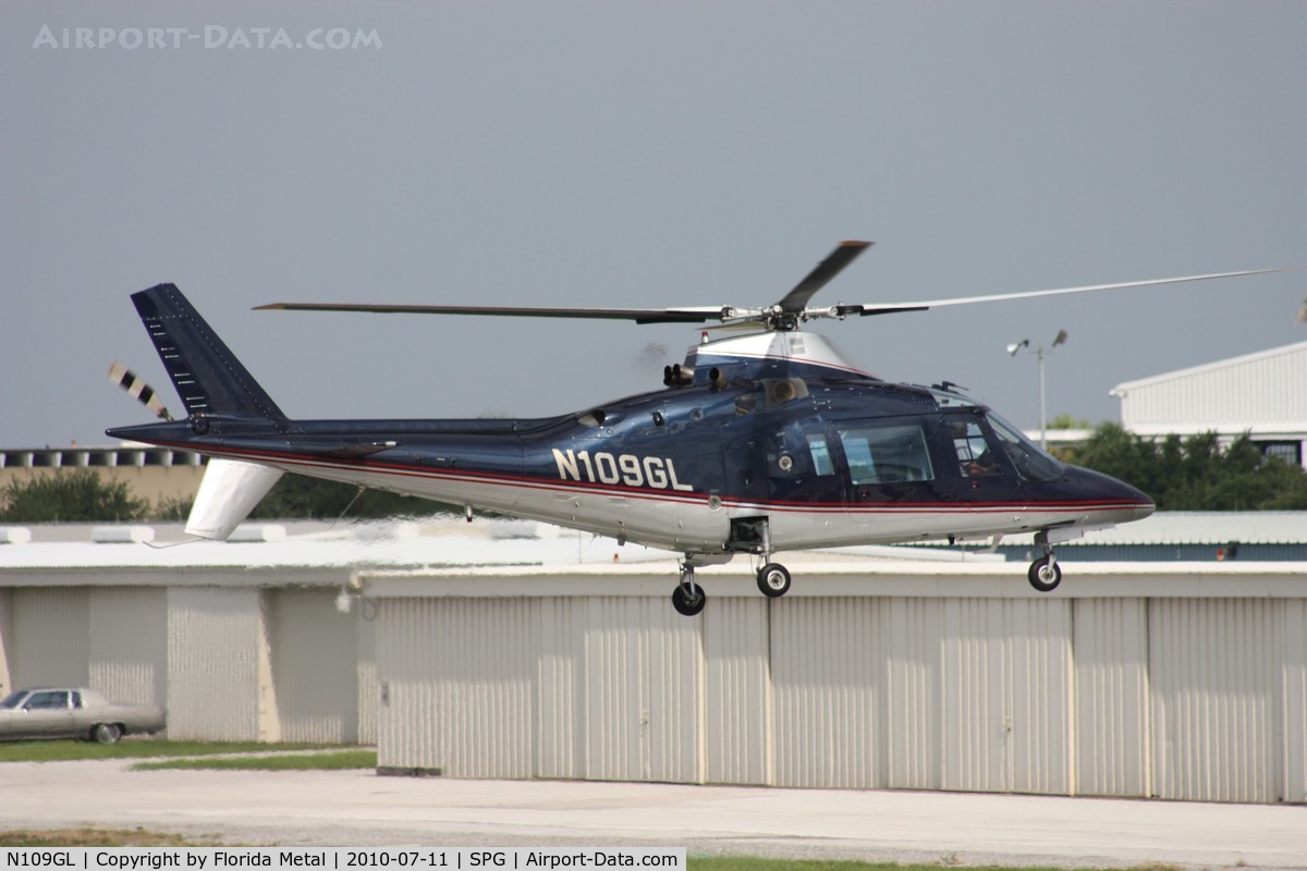 N109GL, Agusta A-109C C/N 7623, August A109C