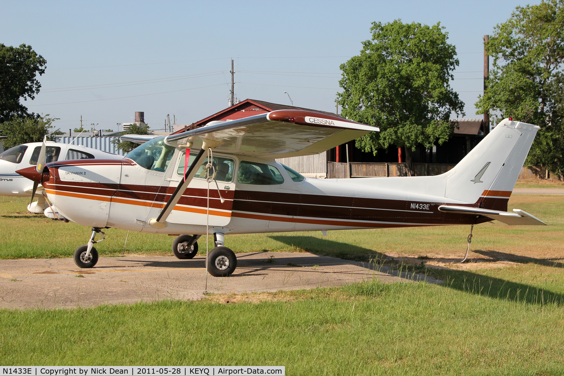 N1433E, 1978 Cessna 172N C/N 17270999, KEYQ/EYQ