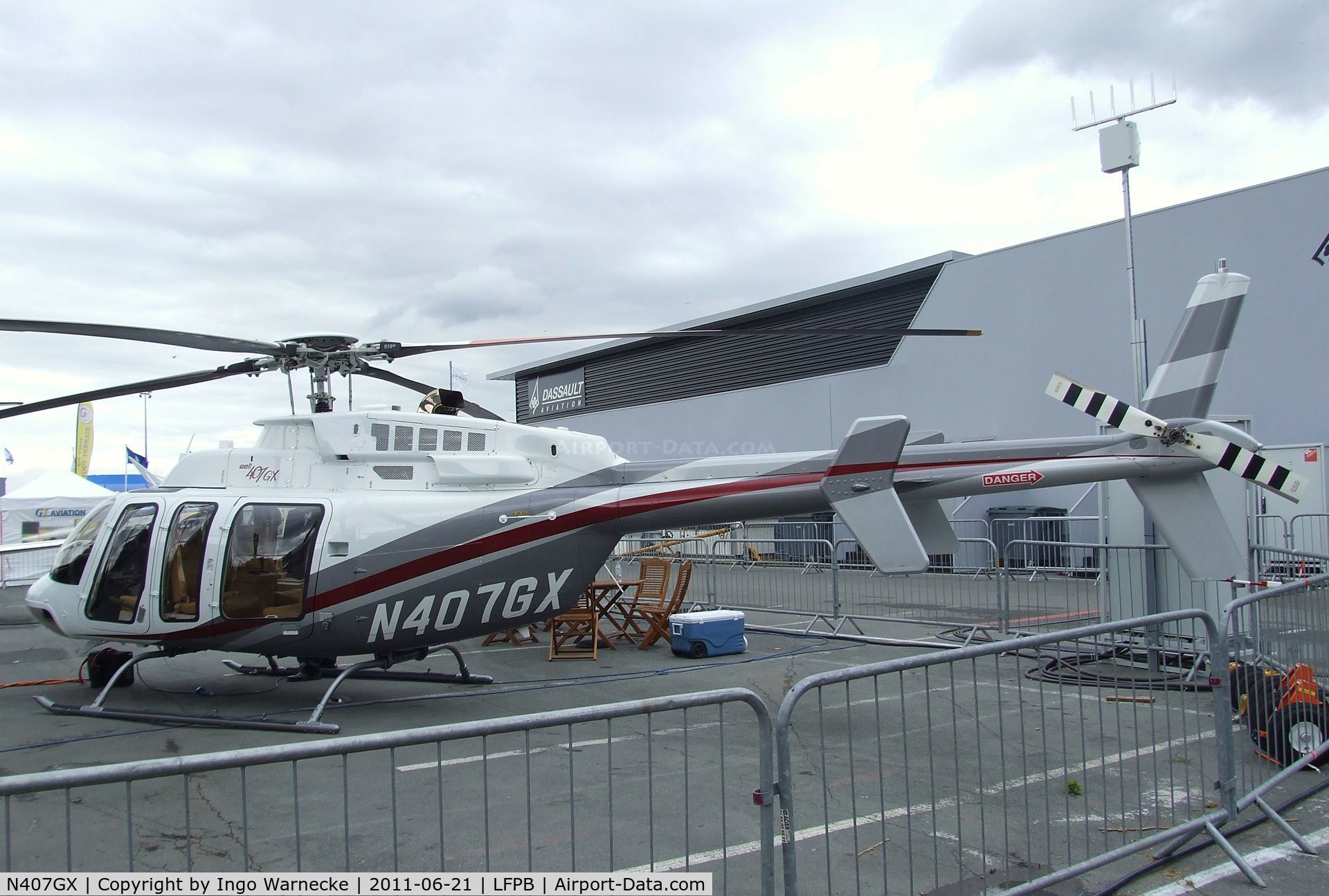 N407GX, 2010 Bell 407 C/N 54300, Bell 407 at the Aerosalon 2011, Paris