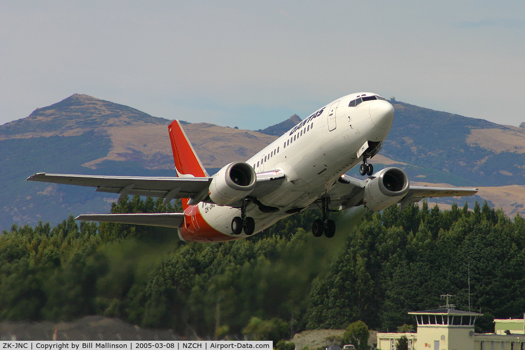 ZK-JNC, Boeing 737-376 C/N 24296, away from 29