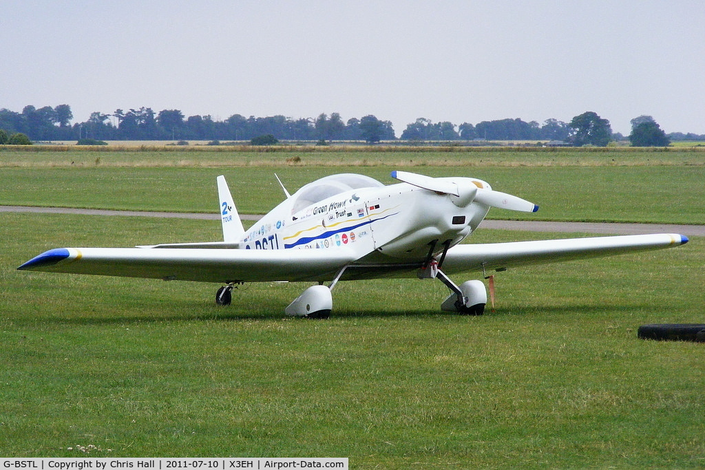 G-BSTL, 2000 Rand KR-2 C/N PFA 129-11863, at Edge Hill Airfield, Shenington