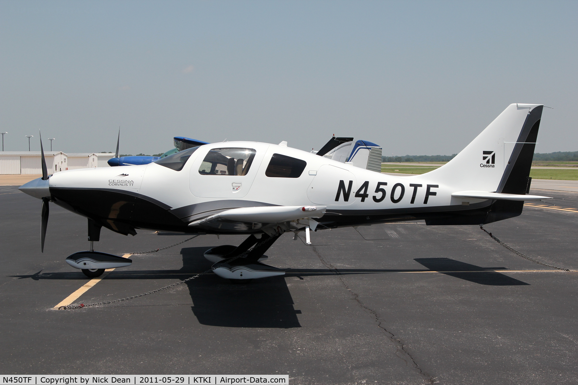 N450TF, 2008 Cessna LC41-550FG C/N 411025, KTKI/TKI
