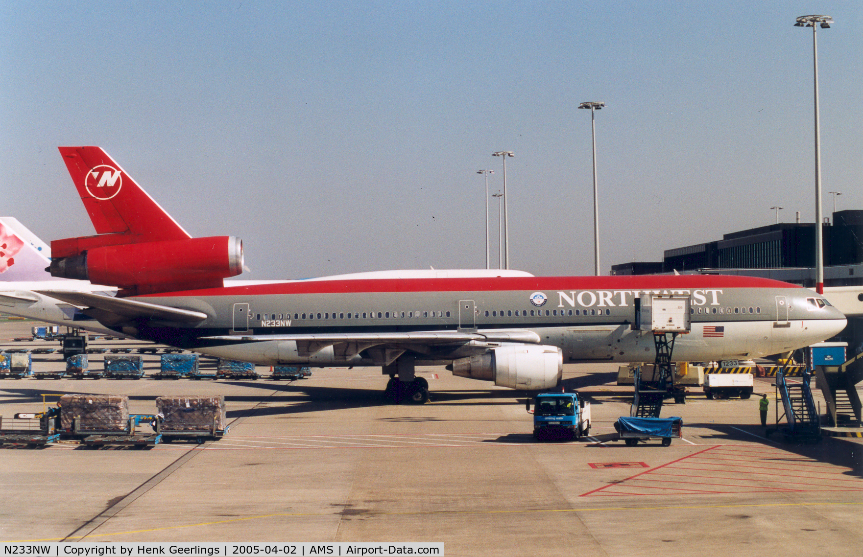 N233NW, 1974 Douglas DC-10-30 C/N 46640, Northwest