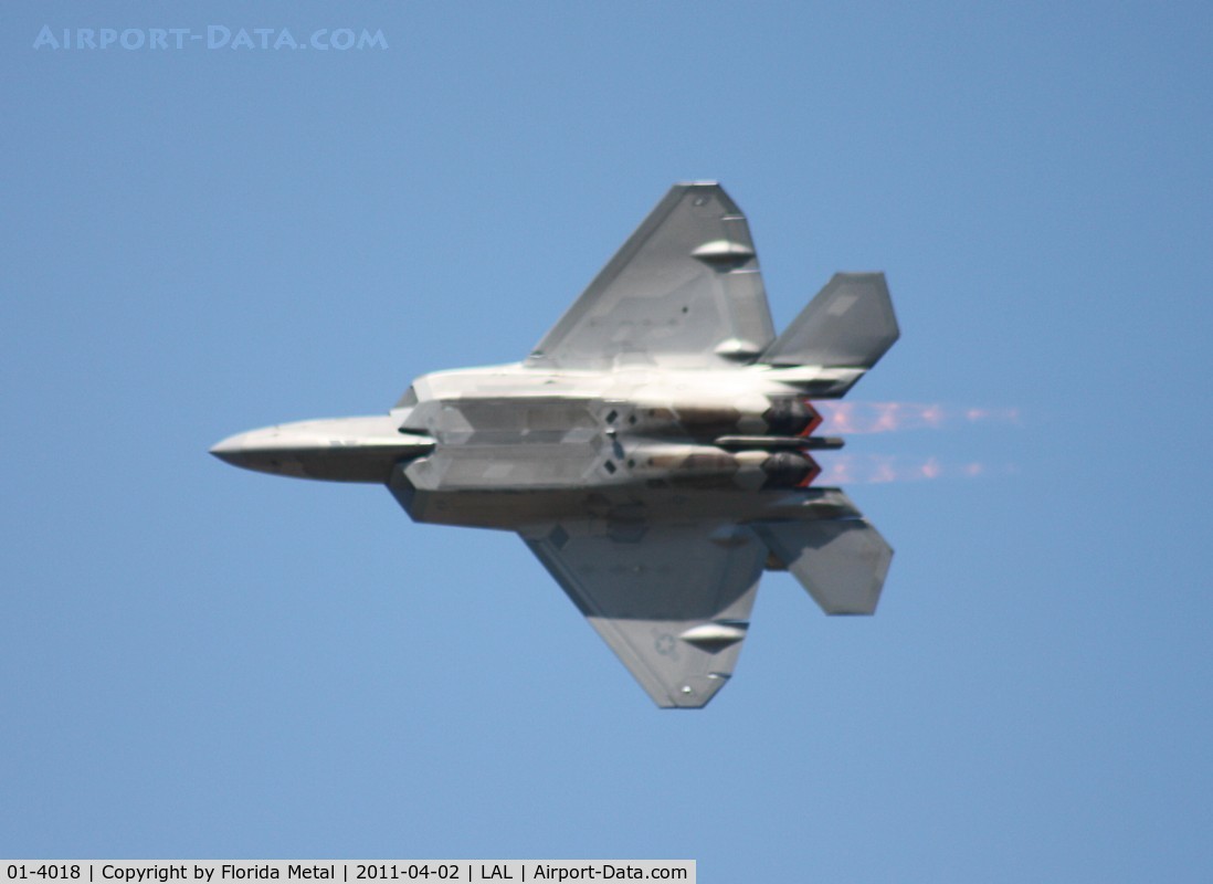 01-4018, 2001 Lockheed Martin F-22A Raptor C/N 645-4018, Short lived Raptor demo due to a mechanical