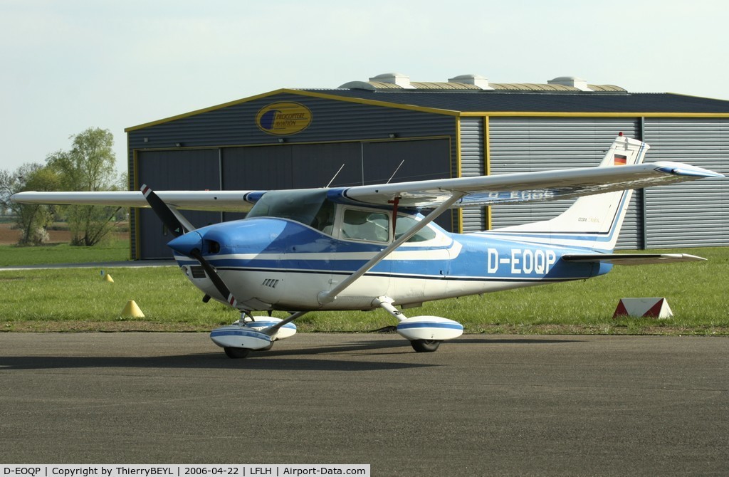D-EOQP, Cessna 182P Skylane C/N 18263144, Chalon-Champforgeuil