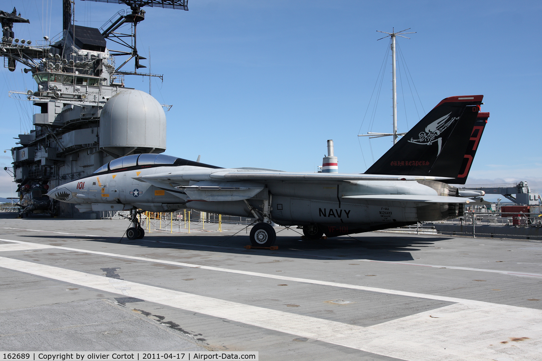 162689, Grumman F-14A Tomcat C/N 535, USS Hornet