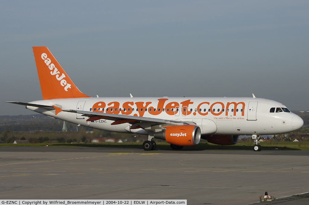G-EZNC, 2003 Airbus A319-111 C/N 2050, easyJet / Taxiing in to apron.