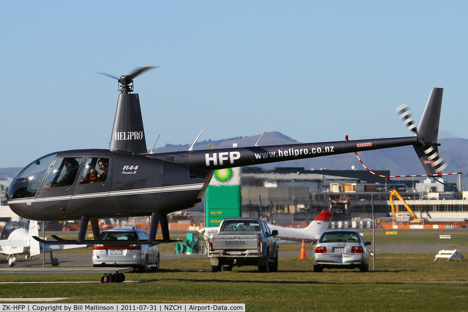 ZK-HFP, 2006 Robinson R44 Raven II C/N 11138, another lot of city sightseers