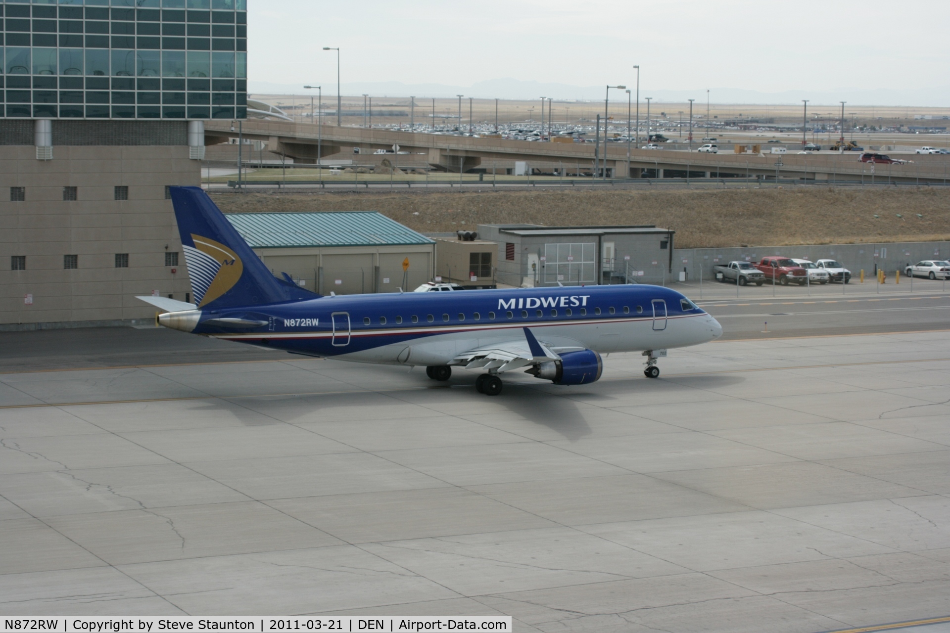N872RW, 2006 Embraer ERJ 170-100 SE C/N 17000143, Taken at Denver International Airport, in March 2011 whilst on an Aeroprint Aviation tour