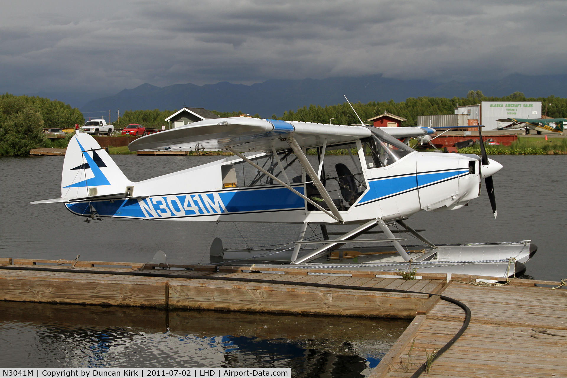 N3041M, 1947 Piper PA-12 Super Cruiser C/N 12-1733, 64 years old and going strong