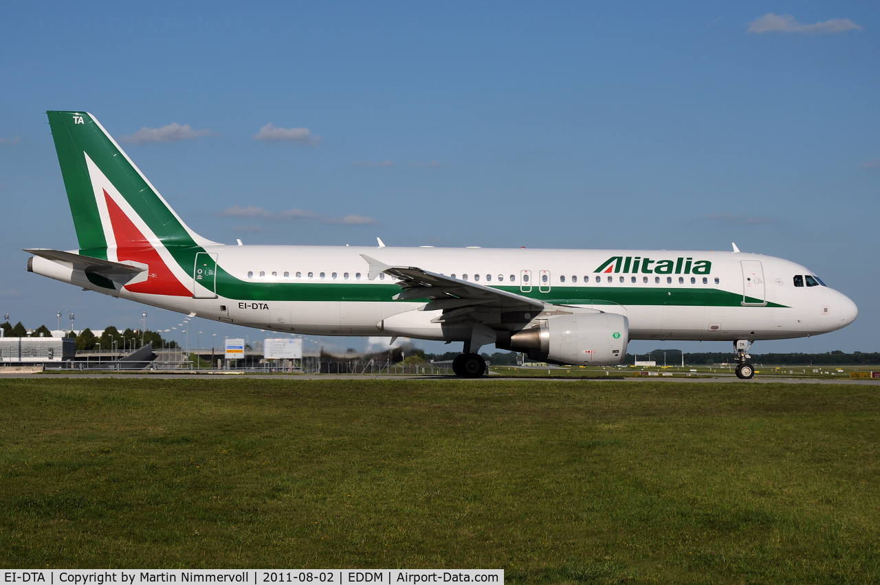 EI-DTA, 2008 Airbus A320-216 C/N 3732, Alitalia