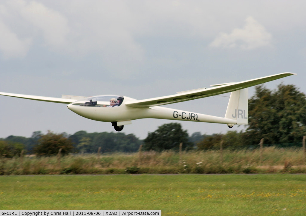 G-CJRL, 1985 Elan DG-100G C/N E185G151, at the Cotswold Gliding Club, Aston Down