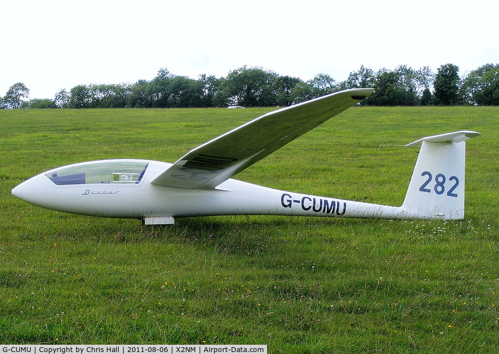 G-CUMU, 1988 Schempp-Hirth Discus b C/N 259, at the Bristol Gliding Club, Nympsfield