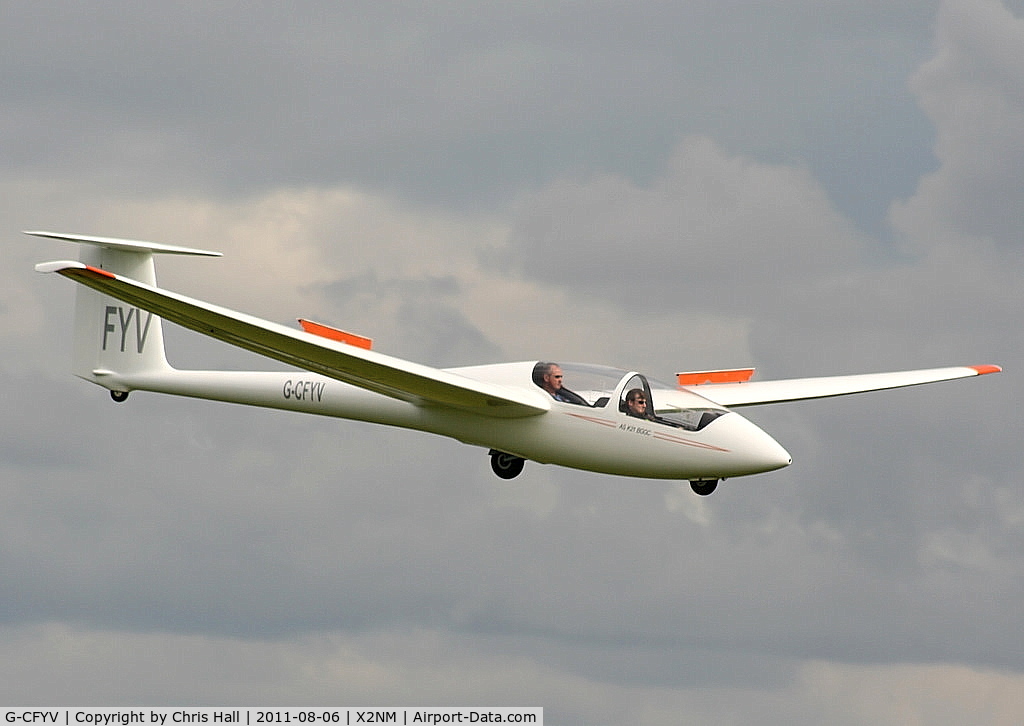 G-CFYV, 1990 Schleicher ASK-21 C/N 21468, at the Bristol Gliding Club, Nympsfield