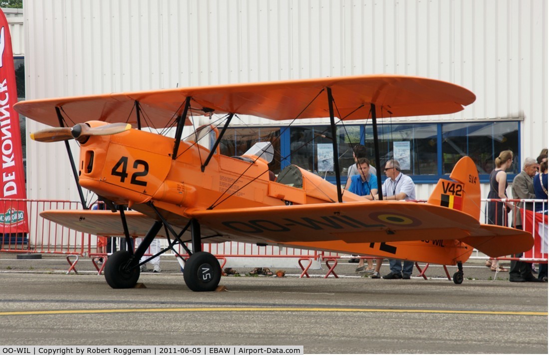 OO-WIL, Stampe-Vertongen SV-4B C/N 1184, Fly in.Open cockpits.Ex V-42 BAF.