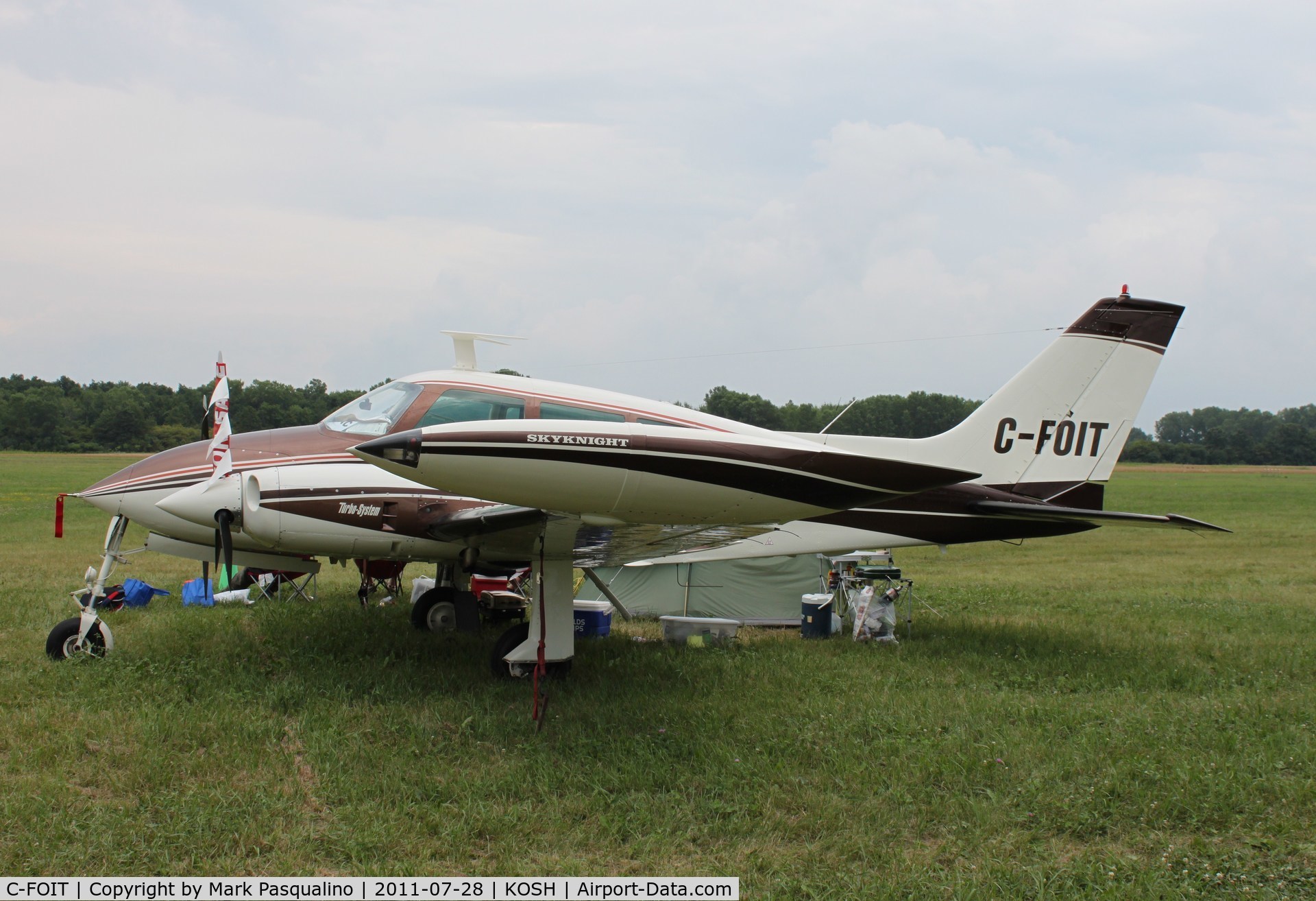 C-FOIT, 1966 Cessna 320E Executive Skyknight C/N 320E0006, Cessna 320E