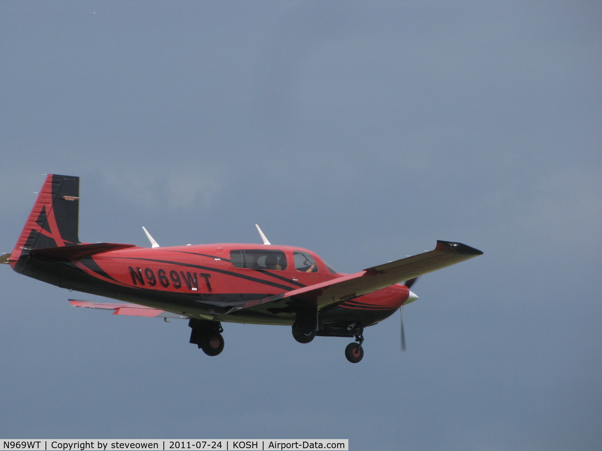 N969WT, 2007 Mooney M20TN Acclaim C/N 31-0051, landing at KOSH during EAA2011
