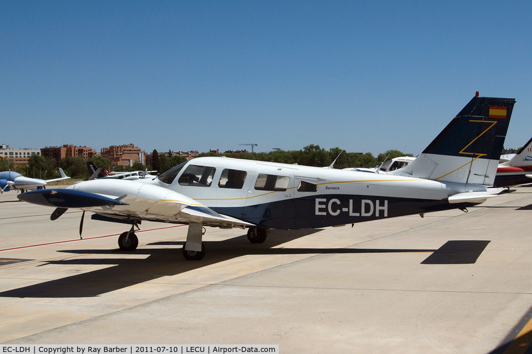 EC-LDH, Piper PA-34-200T C/N 347870423, Piper PA-34-200T Seneca II [34-7870423] Cuatro Vientos~EC 10/07/2011