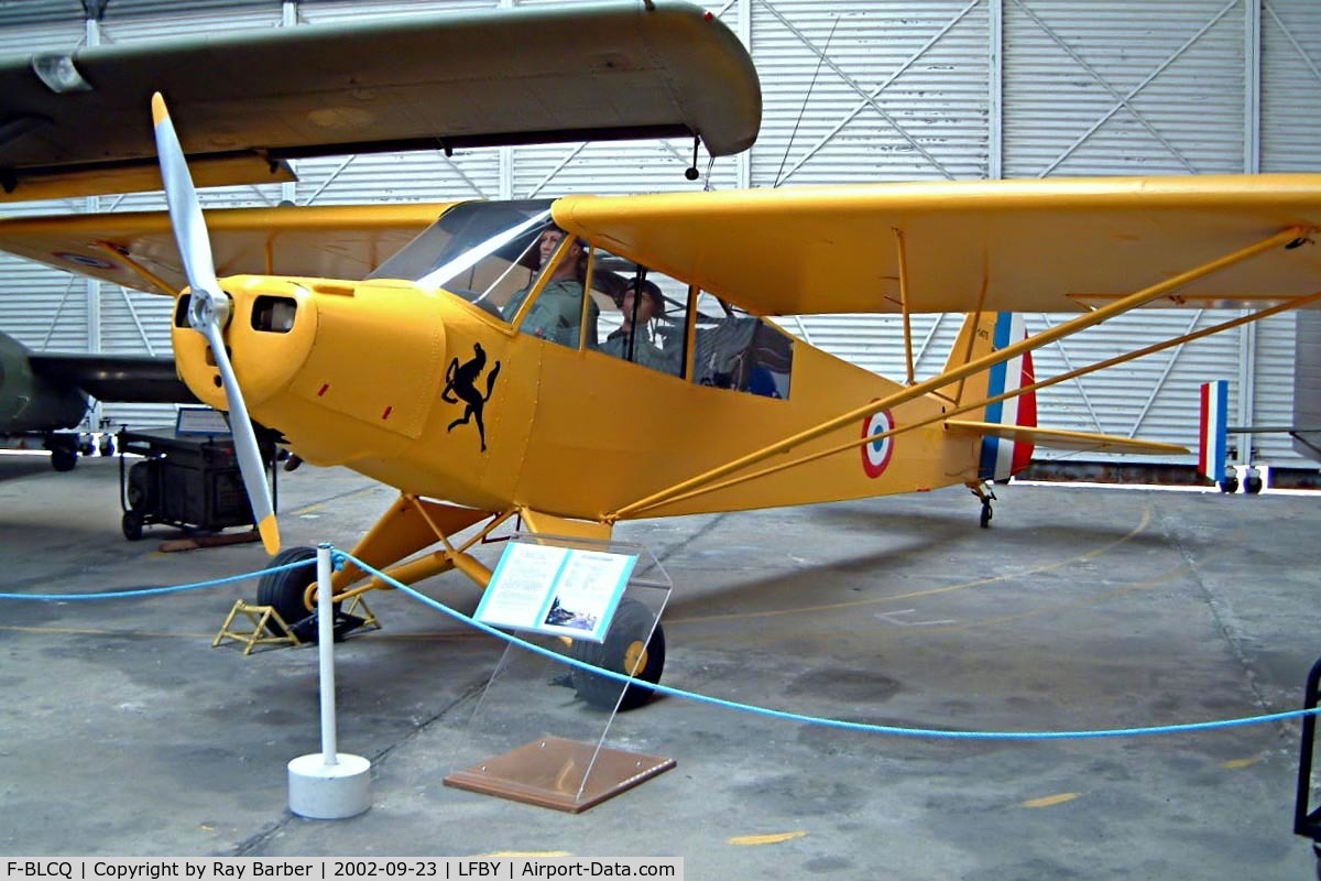 F-BLCQ, Piper PA-19 Super Cub C/N 181363, Piper L-18C-95 Super Cub [18-1363] Dax~F 23/09/2002
