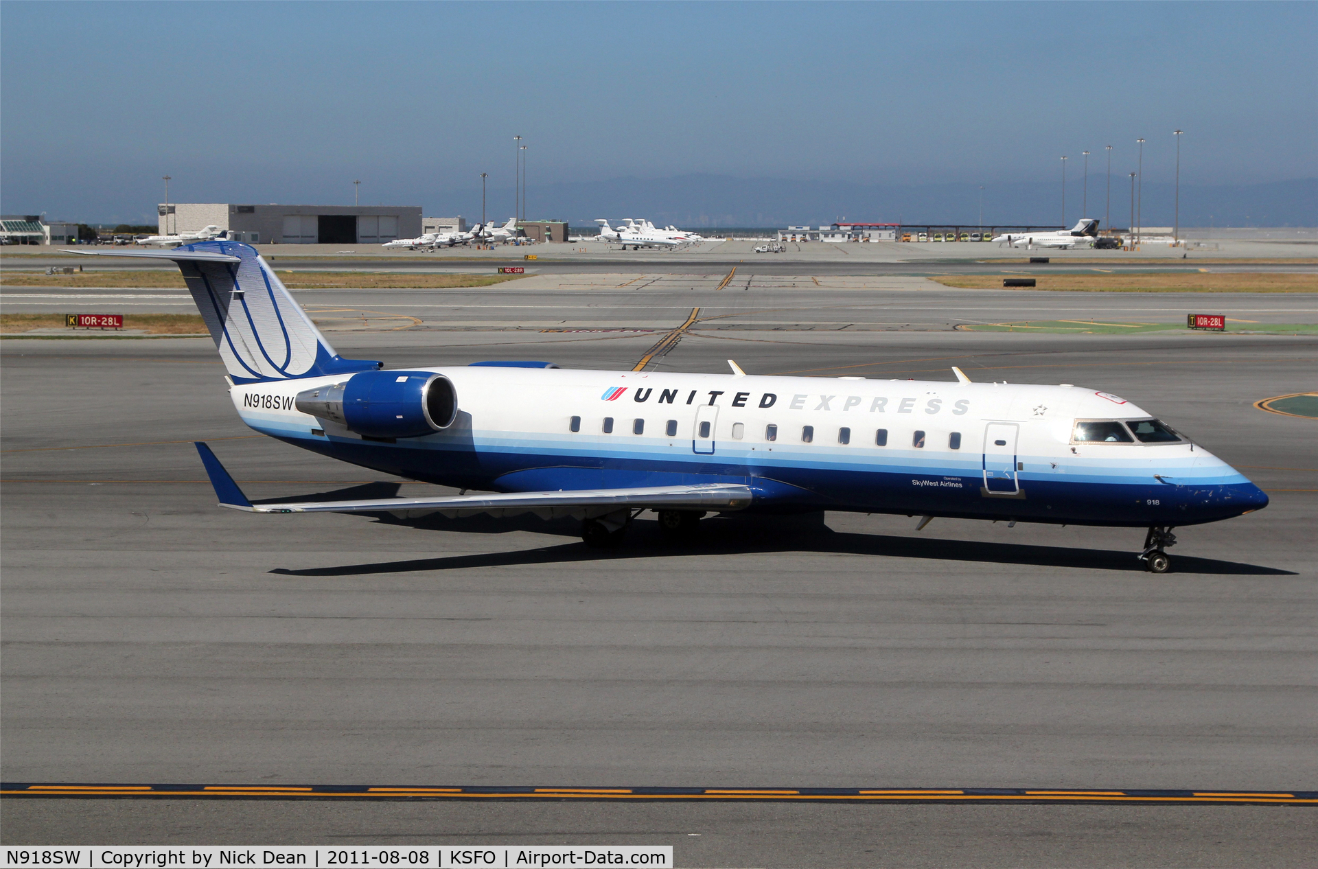 N918SW, 2002 Bombardier CRJ-200LR (CL-600-2B19) C/N 7645, KSFO/SFO