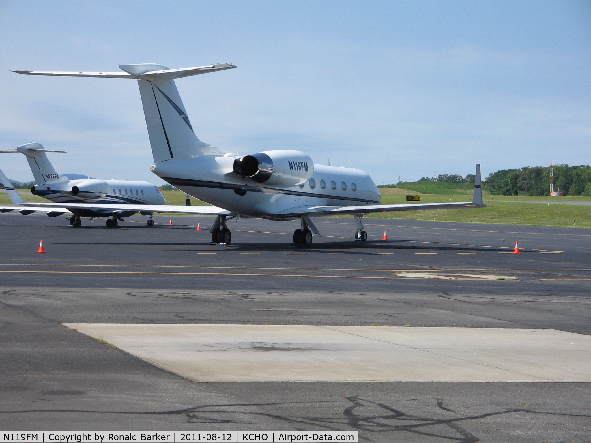 N119FM, 2001 Gulfstream Aerospace G-IV C/N 1464, CHO, VA