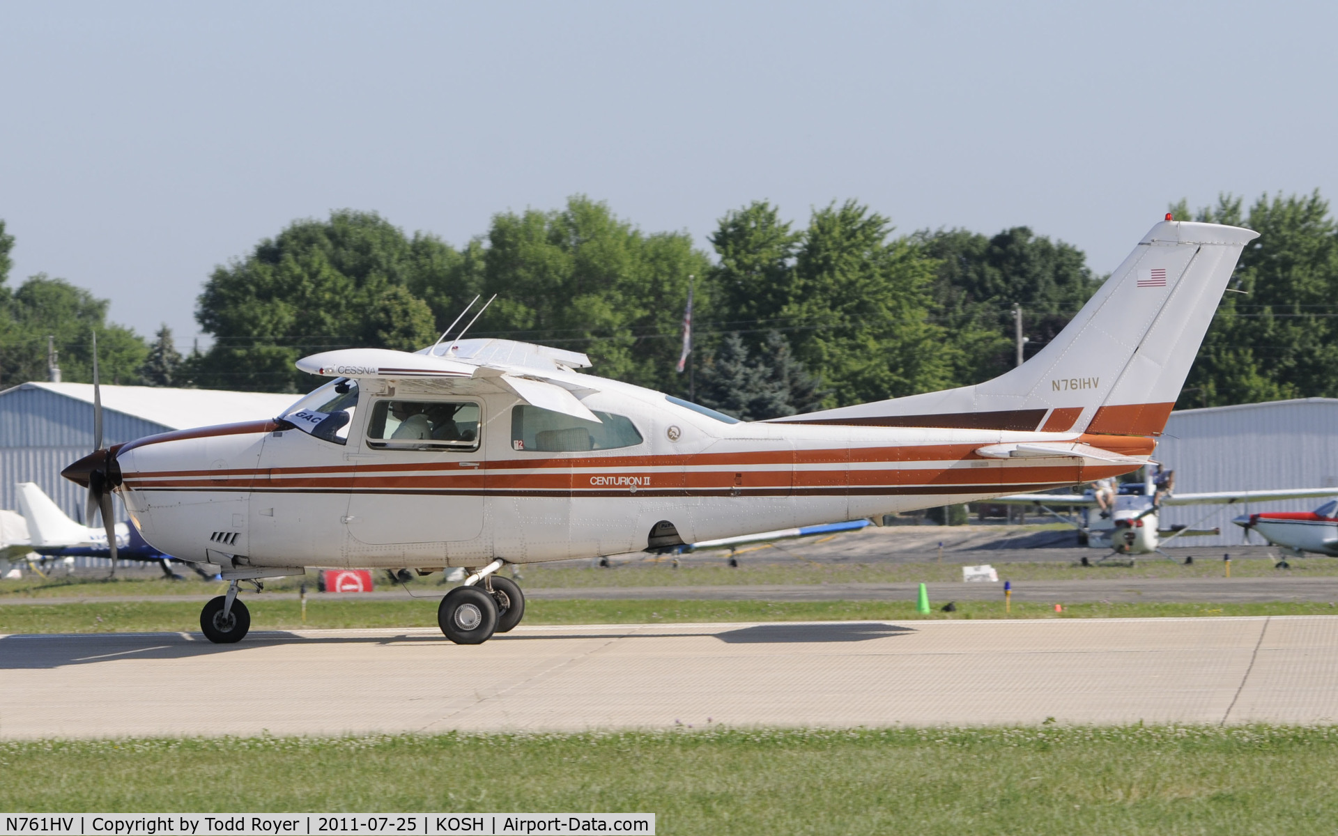 N761HV, 1977 Cessna T210M Turbo Centurion C/N 21062278, AIRVENTURE 2011