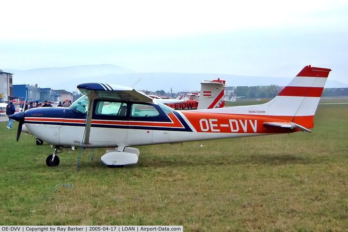 OE-DVV, 1980 Reims FR172K Hawk XP C/N 0670, R/Cessna FR.172K Hawk XP [0670]  Weiner-Neustadt Ost~OE 17/04/2005.