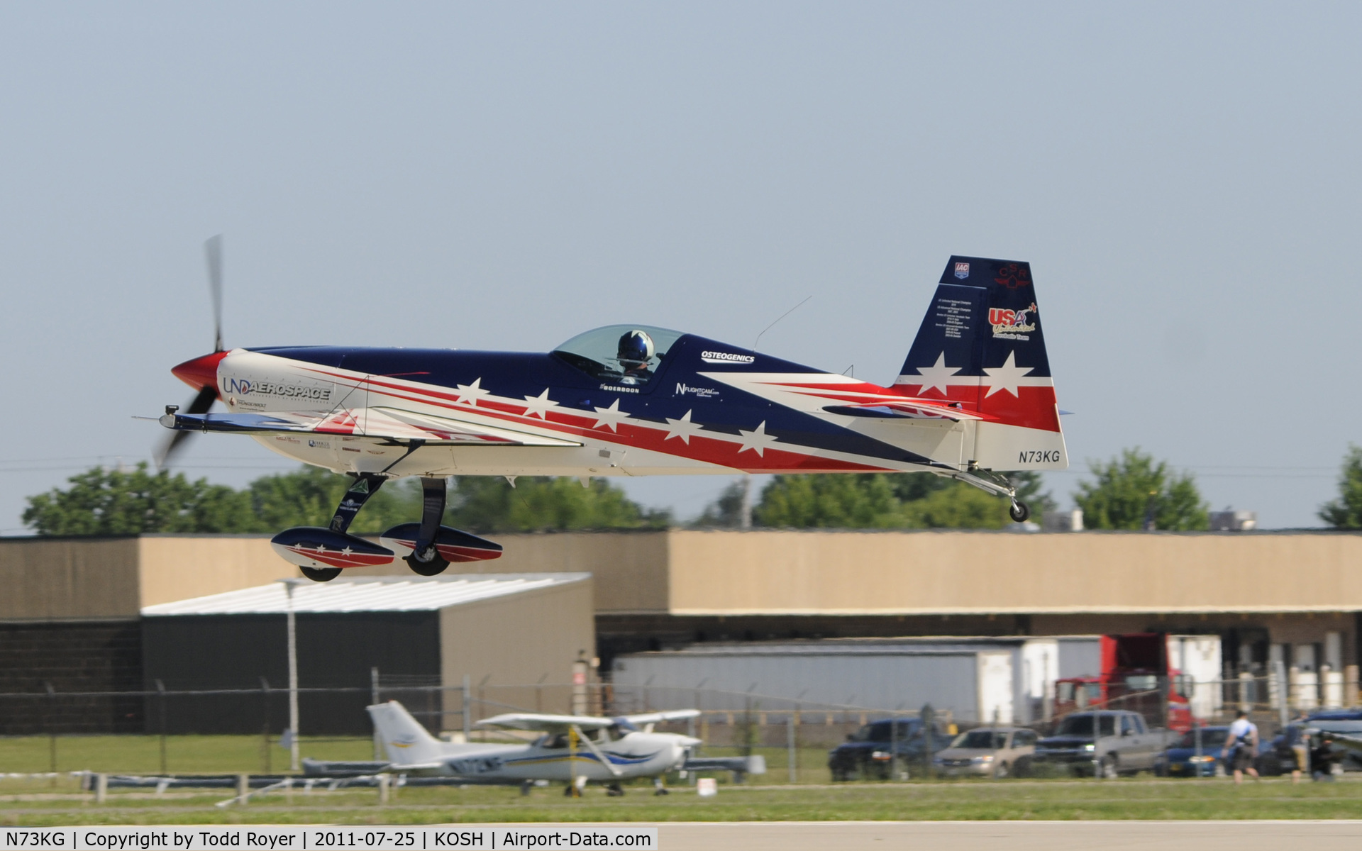N73KG, Extra EA-330SC C/N SC014E, AIRVENTURE 2011