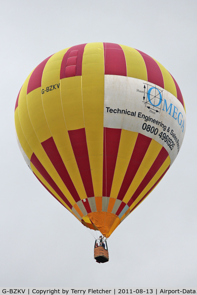 G-BZKV, 2000 Cameron Balloons Ltd SKY 90-24 C/N 4857, Participant on Day 3 (Saturday) of  the 2012 Bristol Balloon Fiesta at Ashton Court , Bristol