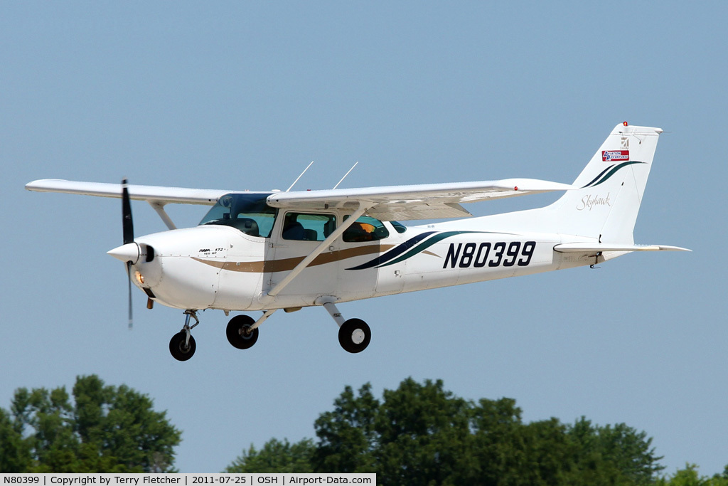 N80399, 1976 Cessna 172M C/N 17266571, 1976 Cessna 172M, c/n: 17266571 at 2011 Oshkosh