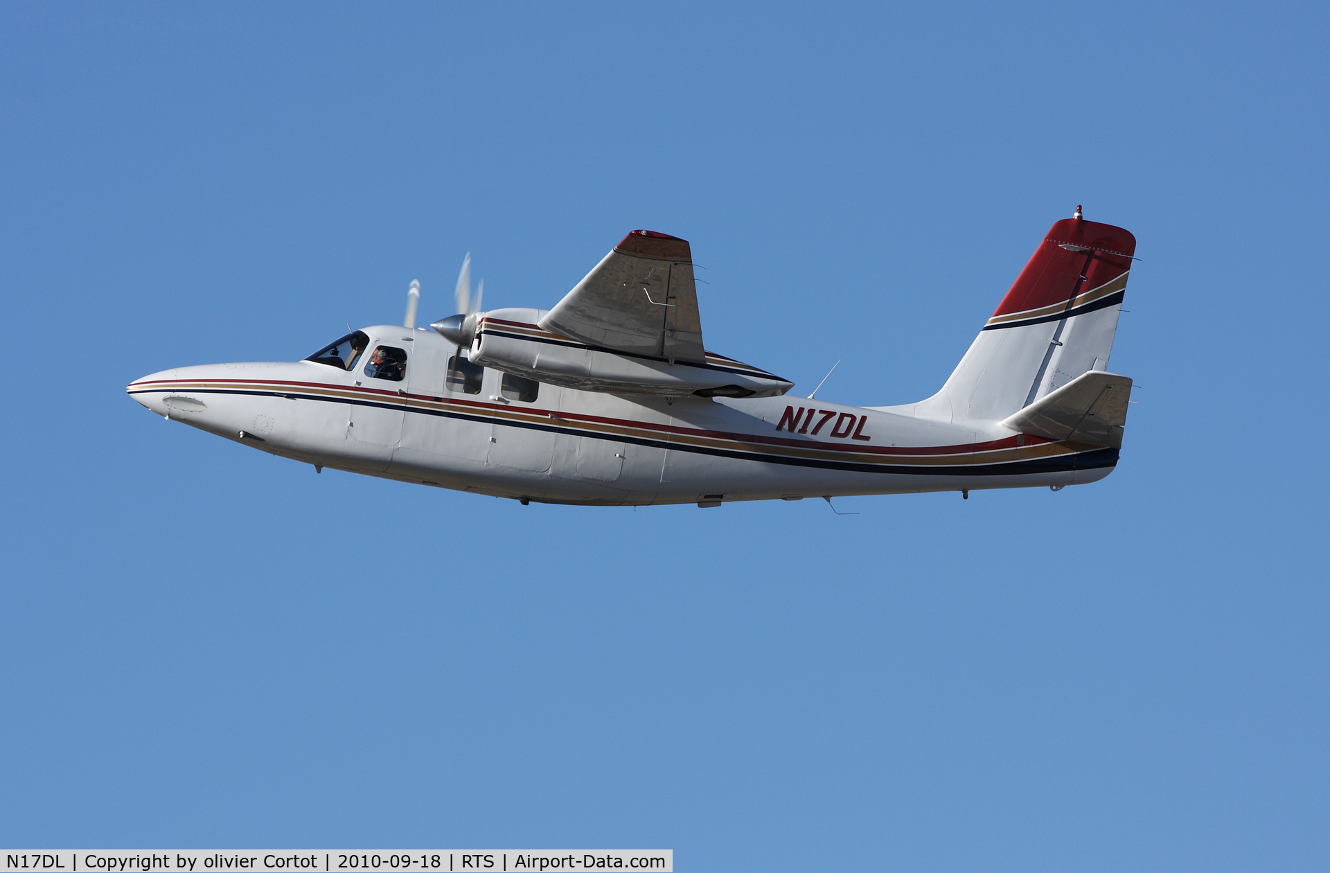 N17DL, 1969 Aero Commander 500 S C/N 1866-42, Taking off during the Reno Air Races