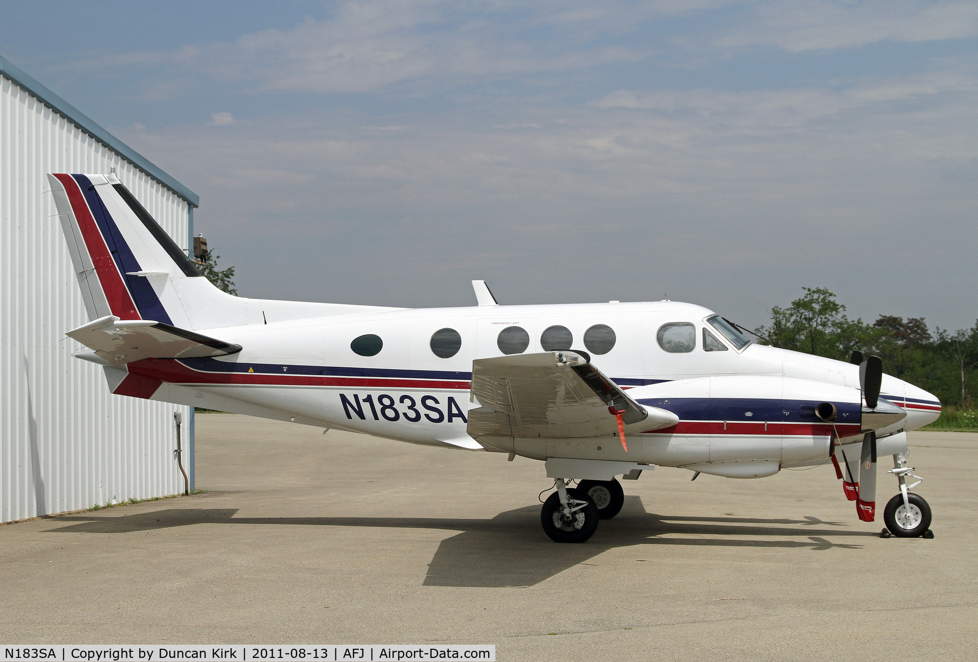 N183SA, 1973 Beech C90 King Air C/N LJ-571, Nice shot basking in the sun!