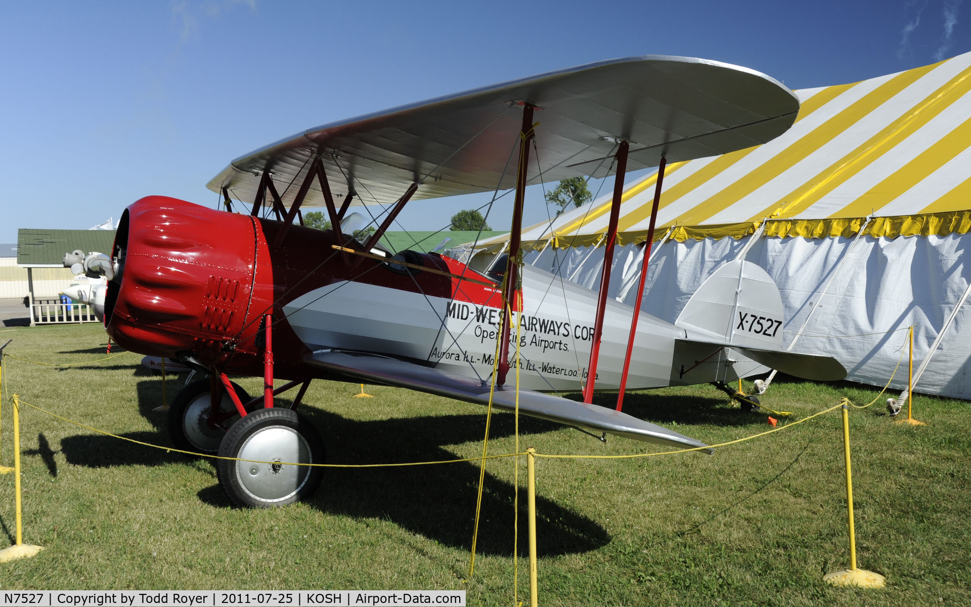 N7527, 1928 Waco CTO C/N A-33, AIRVENTURE 2011